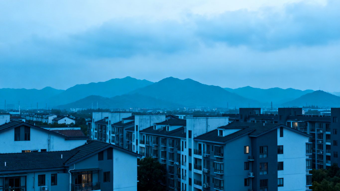 Metro Vancouver's Housing Market: November 2025 Update Shows Cooler Trends